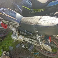 یک عدد متور هوندا کبیر ۲۰۰ مدل ۹۸ قیمت گذاشتم ۴۰