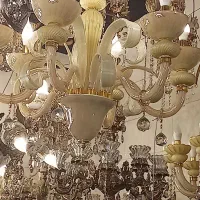 لوستر های فوق تک سایز میباشد