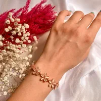 دستبند زنانه