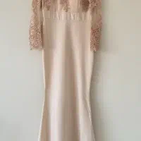 لباس مجلسی|لباس|اصفهان, گلزار|دیوار