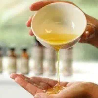 نیازمند ماساژور خانم