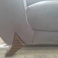 یکی مبل دونفره ی راحتی بفروش میرسد|مبلمان خانگی و میز عسلی|یزد, |دیوار