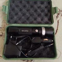 چراغ قوه پلیسی