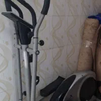 دستگاه ورزشی اسکی فضایی