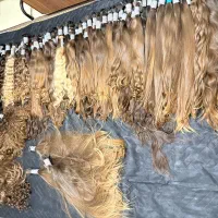 فروش و خریدار مو