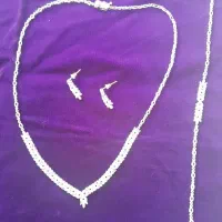 سرویس طلا نیم ست طلا گوشواره طلا