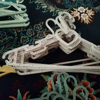 چوب لباسی|فروشگاه و مغازه|نی‌ریز, |دیوار