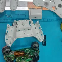 تعمیر  کنسول های بازی PS4/PS5/XBOX و گیم استیک