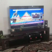 میز زیر تلویزیونی در حد نو|میز تلویزیون|شیراز, مسلم|دیوار