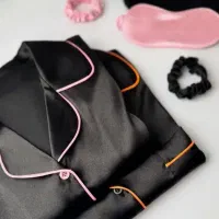 لباس خواب