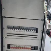 طراحی و مونتاژ تابلو برق های صنعتی با قیمتی مناسب|خدمات پیشه و مهارت|مشهد, سناباد|دیوار