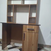 میز و کتاب خانه|کتابخانه، شلف، قفسه‌های دیواری|شفت, |دیوار