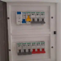 برقکار،برقکش،آیفون
