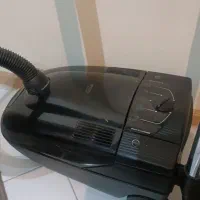 جاروبرقی AEG