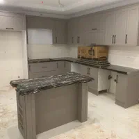 کابینت نئوکلاسیک طوسی روشن|مصالح و تجهیزات ساختمان|کرج, چهارصد دستگاه|دیوار