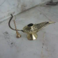 چراغ جادو|کلکسیون اشیاء عتیقه|تهران, خاک سفید|دیوار