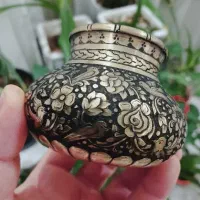 دخل برنجی قلمزنی نقش گل و مرغ