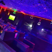 نیرو خانم برای اپراتور گیم سنتر