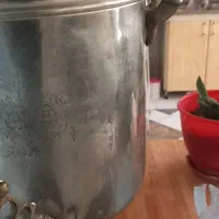 سماور زغالی روسی بزرگ|کلکسیون اشیاء عتیقه|مشکیندشت, |دیوار