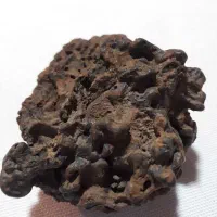 شهاب سنگ|کلکسیون اشیاء عتیقه|تهران, فلسطین (میدان انقلاب)|دیوار