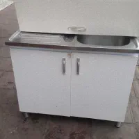 کابینت فلزی در ام دی اف با سینک آبچکان