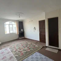 آپارتمان ۵۰ متر، نزدیک مترو، با پارکینگ و انباری|اجارهٔ آپارتمان|تهران, دژکام|دیوار