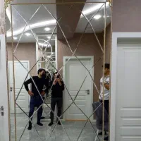 اینه|آینه|کرج, چهارصد دستگاه|دیوار