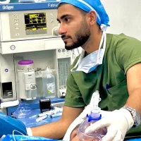 پزشکی و پرستاری و سرم تراپی|خدمات آرایشگری و زیبایی|نور, |دیوار