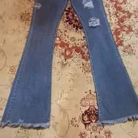 شلوار جین و پالتو فوتر