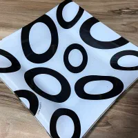 بشقاب وپیش دستی