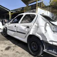 206 SD V8 مدل 97 تصادفی|خودرو سواری و وانت|شیراز, شهرک مهدیه|دیوار