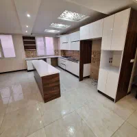 ۱۴۱ متر فول امکانات تکواحدی ۷ ساله میدان امامت