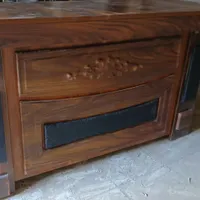 صندلی و میز اداری