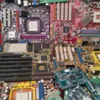 خ و فروش قطعات و لوازم کامپیوتر و موبایل