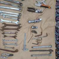 آچار وابزار|ابزارآلات|رشت, فرزانه|دیوار