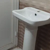 فروش سه عدد روشویی پایه دار