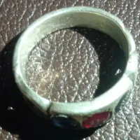 یاقوت سرخ وکبود|جواهرات|ری, فیروزآبادی|دیوار