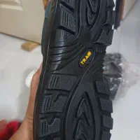 کفش کار|کیف، کفش، کمربند|سمنان, |دیوار