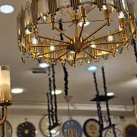 لوستر 12 شعله پیانو انتیک کار تهران عمده و تک|لوستر و چراغ آویز|مشهد, توس (بلوار توس)|دیوار