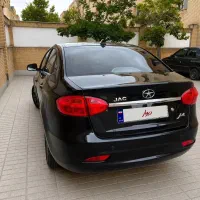 جک j4
