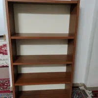 کتابخانه چوبی در حد نو