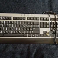 کیبورد کارکرده سالم