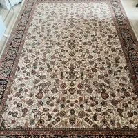 ۲عدد فرش ۶متری سالم