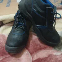 کفش ایمنی،سایز45نویک باهم است خانه نشده