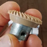 پخش دنده قهوه‌ای ژانومه ۸۰۲ رایگان