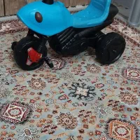 دوچرخه سه چرخه سالم و تمیز بچه