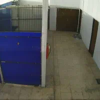 نگهبان انبار