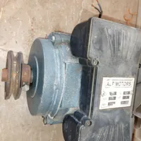 دینام دو اسب و چهار اسب|ابزارآلات|میناب, |دیوار