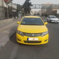 تاکسی آریو اتوماتیک