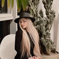 مرکز اکستنشن مو طبیعی